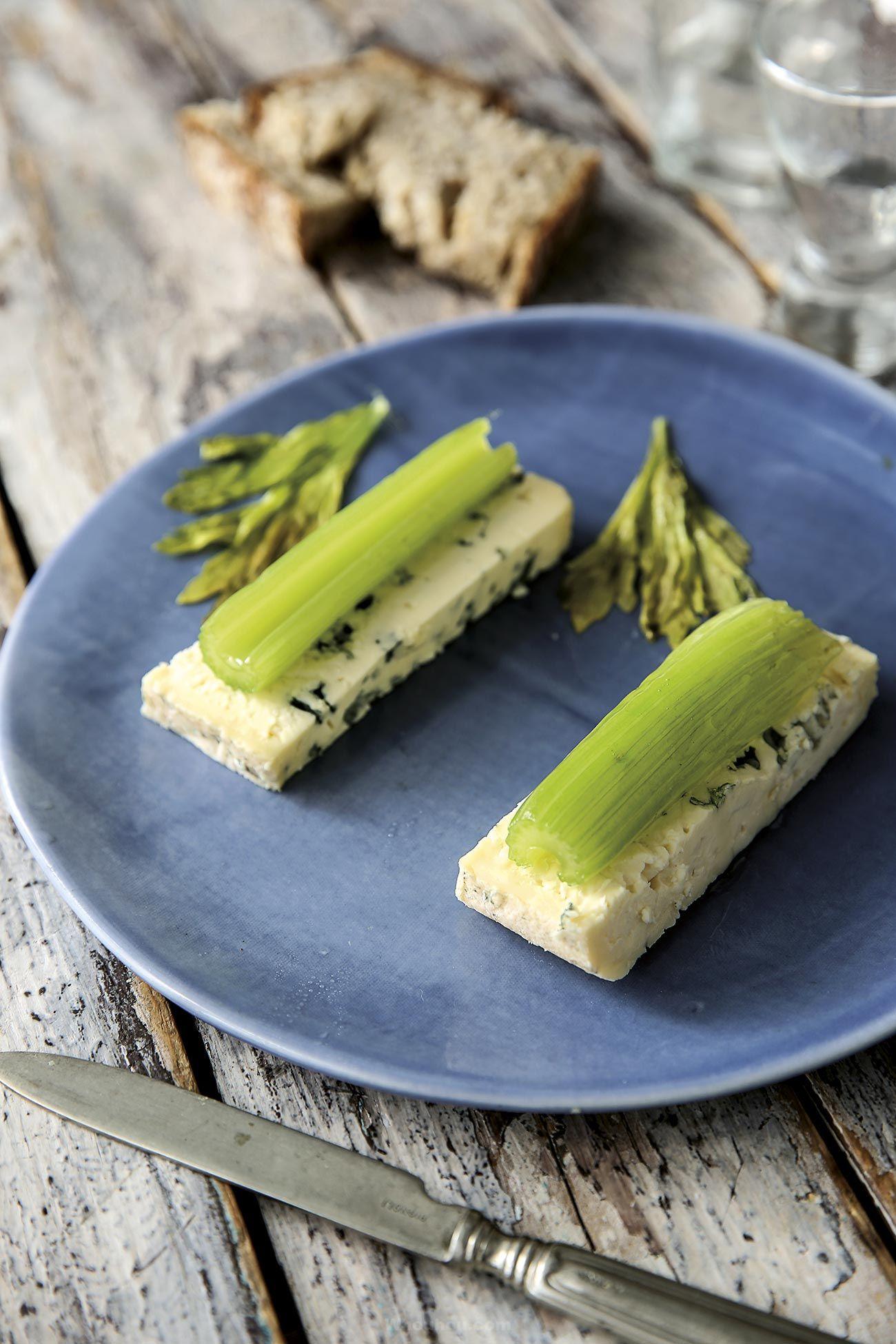 céleri confit et fromage bleu