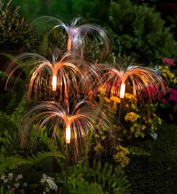 30 idées d'éclairage enchanteresses pour créer un jardin de conte de fées - 231