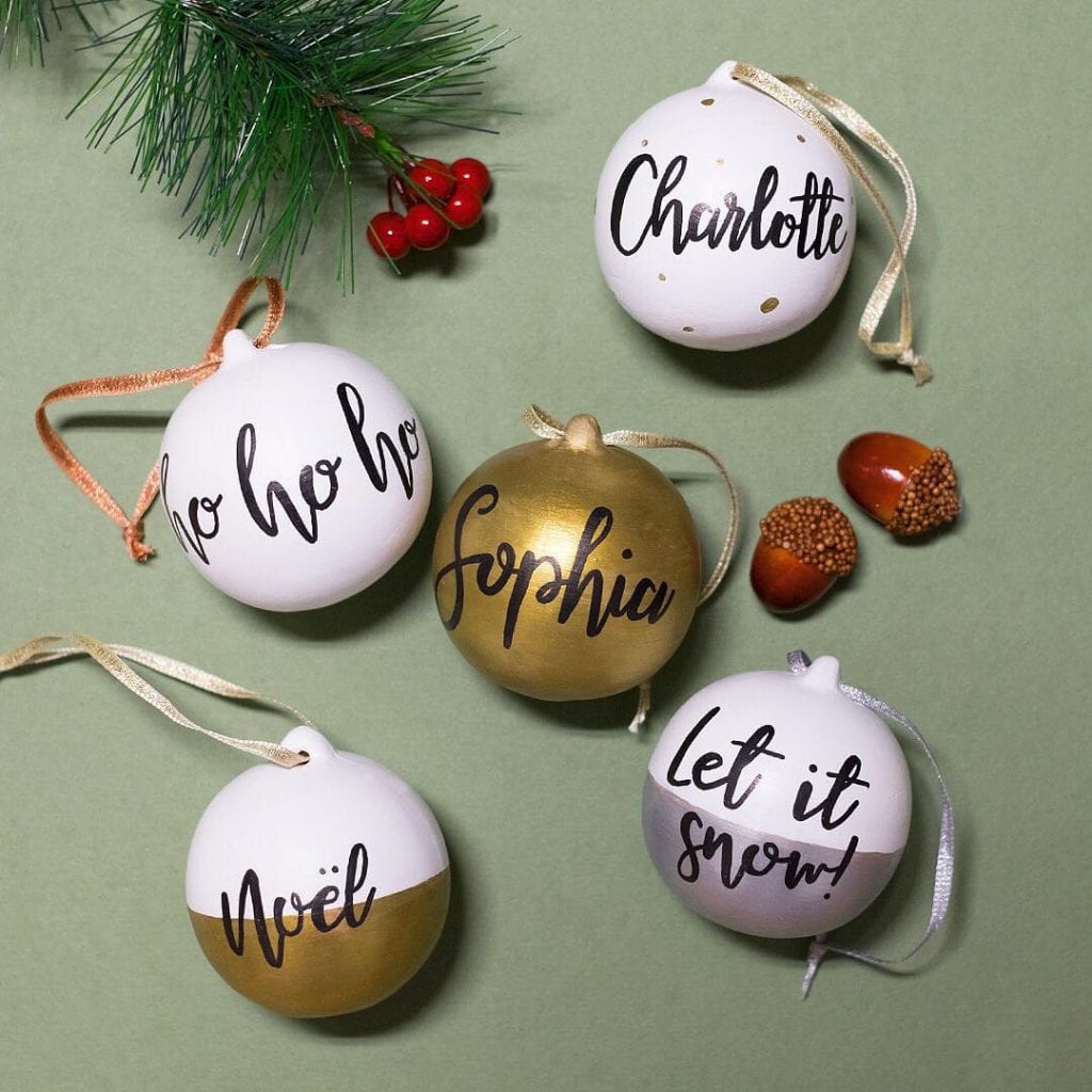 Idée de boules de Noël peintes à la main